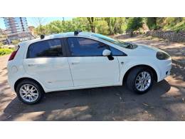 FIAT - PUNTO - 2011/2012 - Branca - R$ 34.900,00