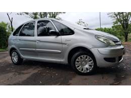 CITROËN - XSARA PICASSO - 2010/2011 - Prata - R$ 25.900,00
