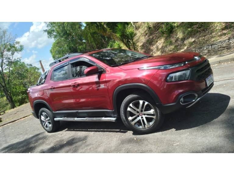 FIAT - TORO - 2019/2019 - Vermelha - R$ 112.900,00