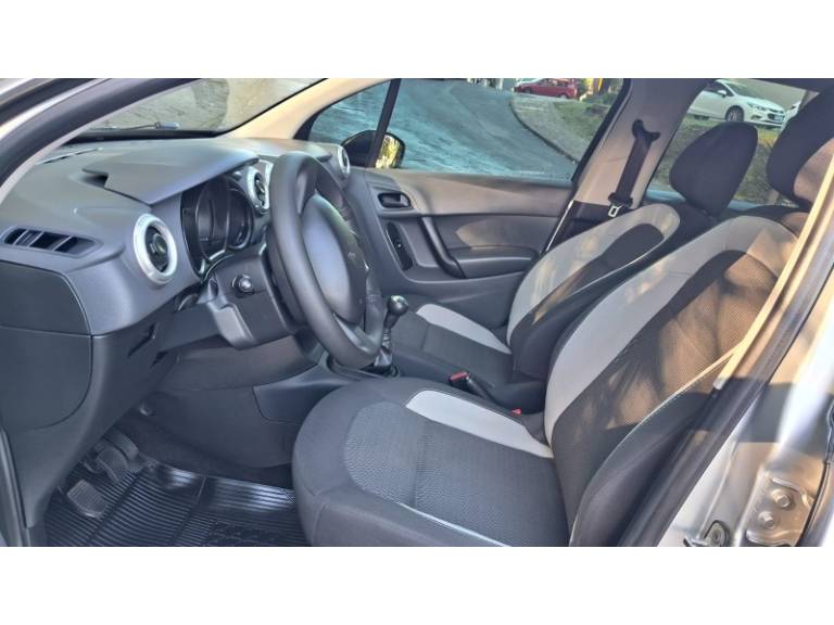 CITROËN - C3 - 2017/2017 - Prata - R$ 44.900,00