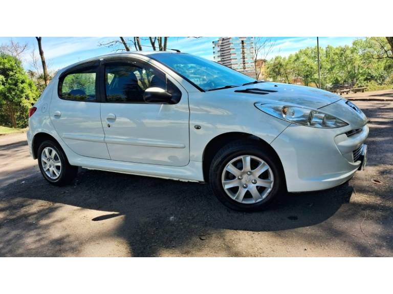 PEUGEOT - 207 - 2012/2012 - Branca - R$ 26.900,00