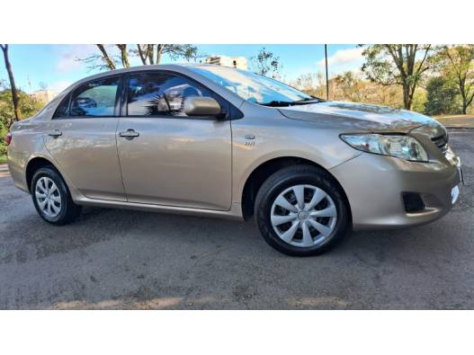 TOYOTA - COROLLA - 2008/2009 - Bege - R$ 55.900,00