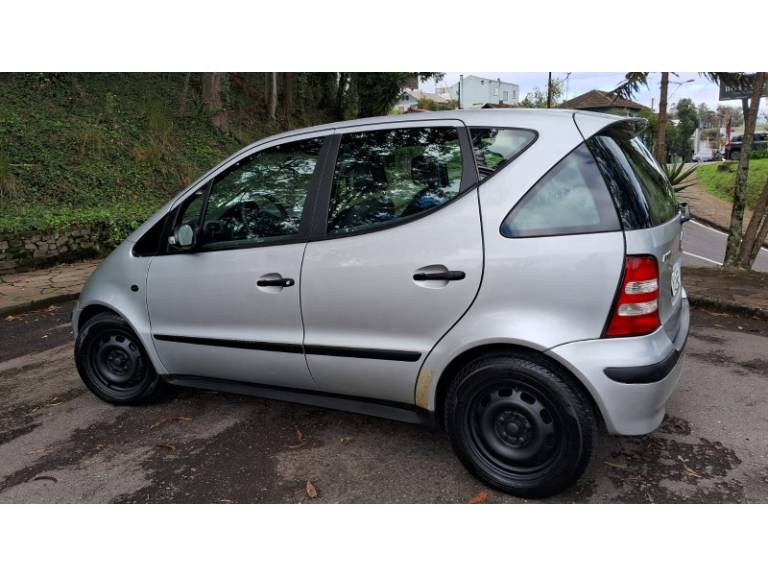 MERCEDES-BENZ - A 160 - 2004/2005 - Prata - R$ 21.900,00