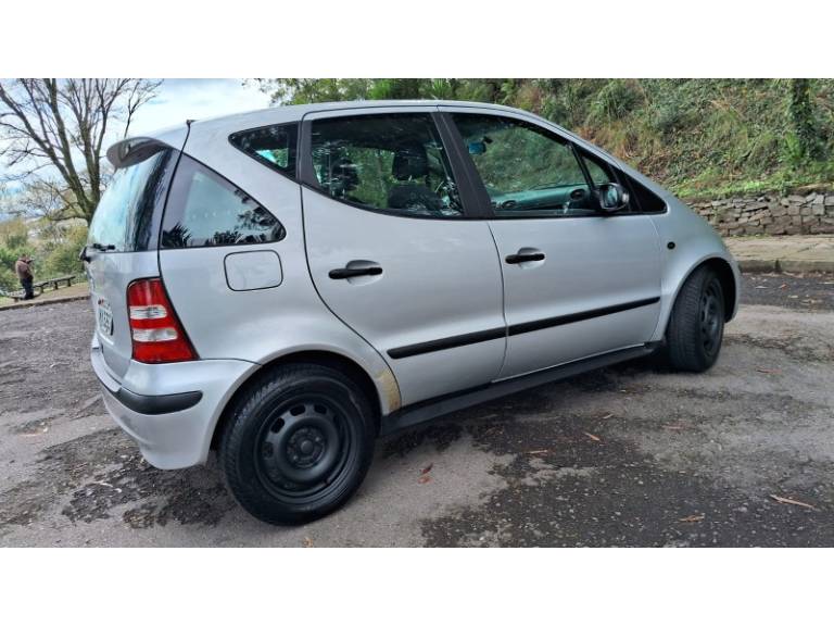 MERCEDES-BENZ - A 160 - 2004/2005 - Prata - R$ 21.900,00